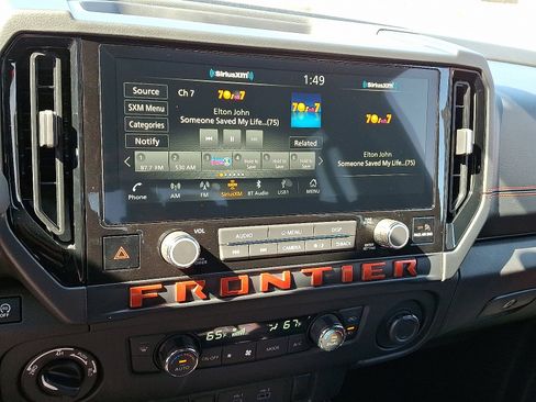 New 2025 Nissan Frontier PRO-4X w/ Interior Protection Package image 11