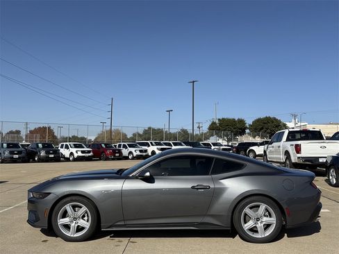 New 2026 Ford Mustang Coupe image 25
