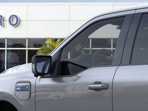 New 2025 Ford F150 Lightning Flash AWD/4WD image 20