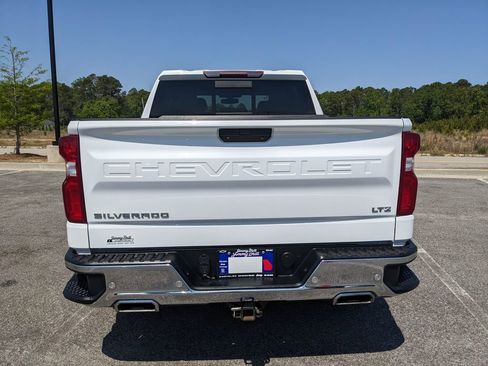 Used 2020 Chevrolet Silverado 1500 LTZ w/ LTZ Plus Package AWD/4WD image 22