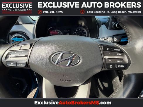 Used 2020 Hyundai Kona Ultimate image 13