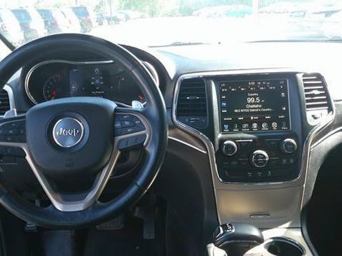 Used 2014 Jeep Grand Cherokee Limited w/ Luxury Group II AWD/4WD image 10