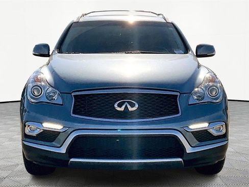 Used 2017 INFINITI QX50 2WD w/ Premium Plus Package image 3