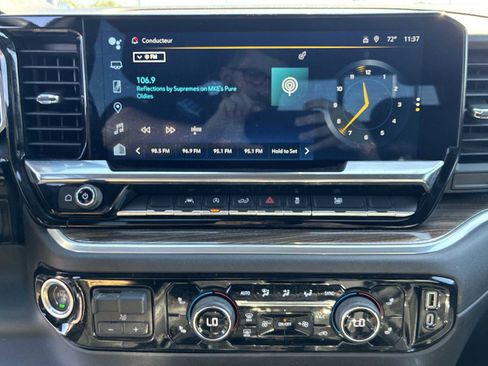 Certified 2022 Chevrolet Silverado 1500 RST w/ Convenience Package II image 13