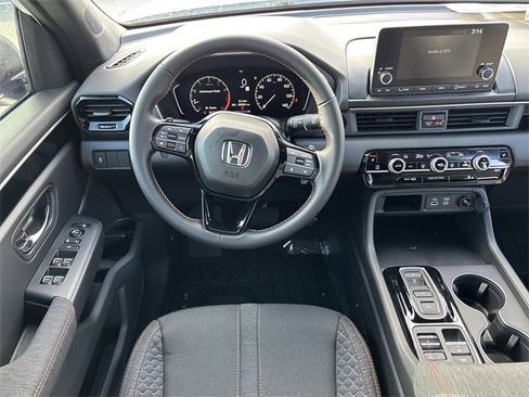 New 2025 Honda Pilot Sport image 25