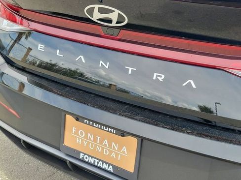 New 2026 Hyundai Elantra Sport FWD image 27
