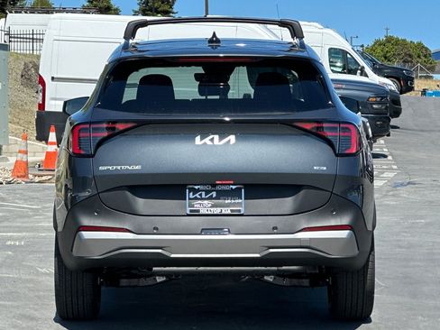 New 2026 Kia Sportage EX AWD/4WD image 5