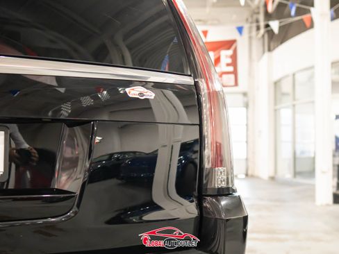 Used 2020 Cadillac Escalade ESV Luxury image 48