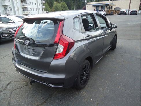 Used 2018 Honda Fit LX image 6