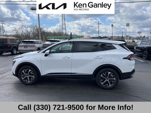 Certified 2024 Kia Sportage EX AWD/4WD image 16