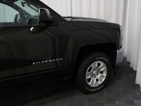 Used 2018 Chevrolet Silverado 1500 LT image 11