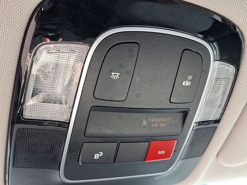 Used 2025 Hyundai Sonata SEL FWD image 32