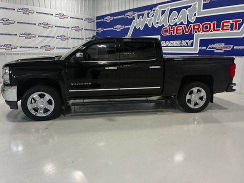 Used 2017 Chevrolet Silverado 1500 LTZ w/ Sport Package AWD/4WD image 3