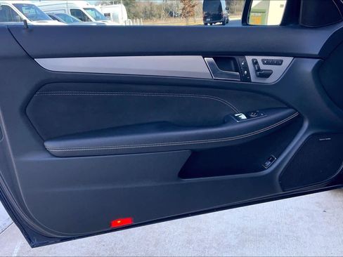 Used 2015 Mercedes-Benz C 250 Coupe image 19