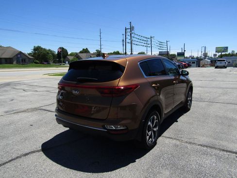 Used 2020 Kia Sportage LX w/ LX Popular Package AWD/4WD image 8