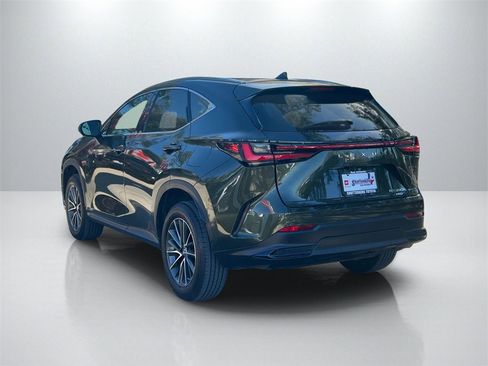 Used 2022 Lexus NX 350h AWD image 7