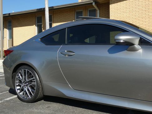 Used 2017 Lexus RC 200t image 6