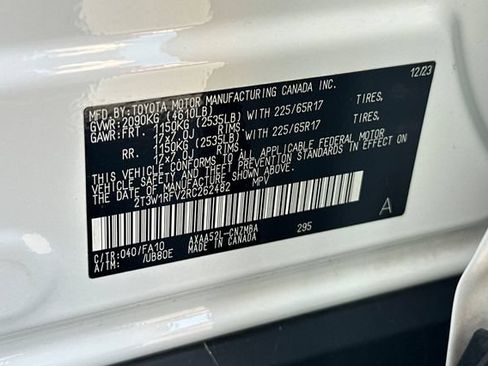 Used 2024 Toyota RAV4 XLE w/ Convenience Package FWD image 35