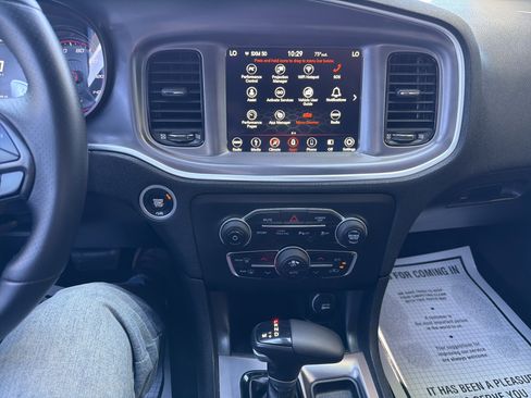Used 2019 Dodge Charger GT w/ Performance Handling Group image 18