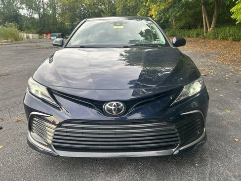 Used 2022 Toyota Camry LE FWD image 8