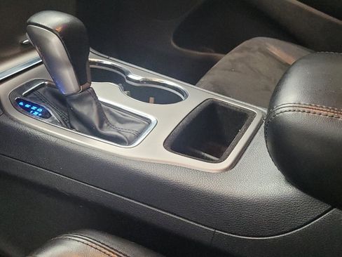 Used 2021 Jeep Grand Cherokee Laredo X RWD image 26