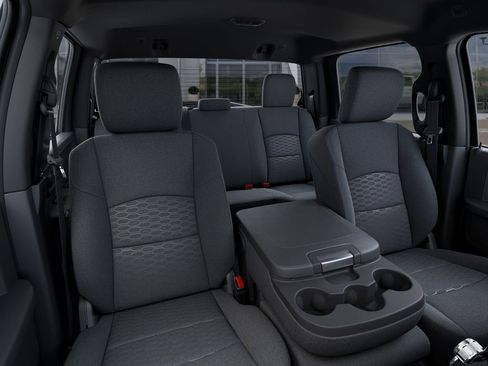 New 2026 RAM 3500 Tradesman AWD/4WD image 16