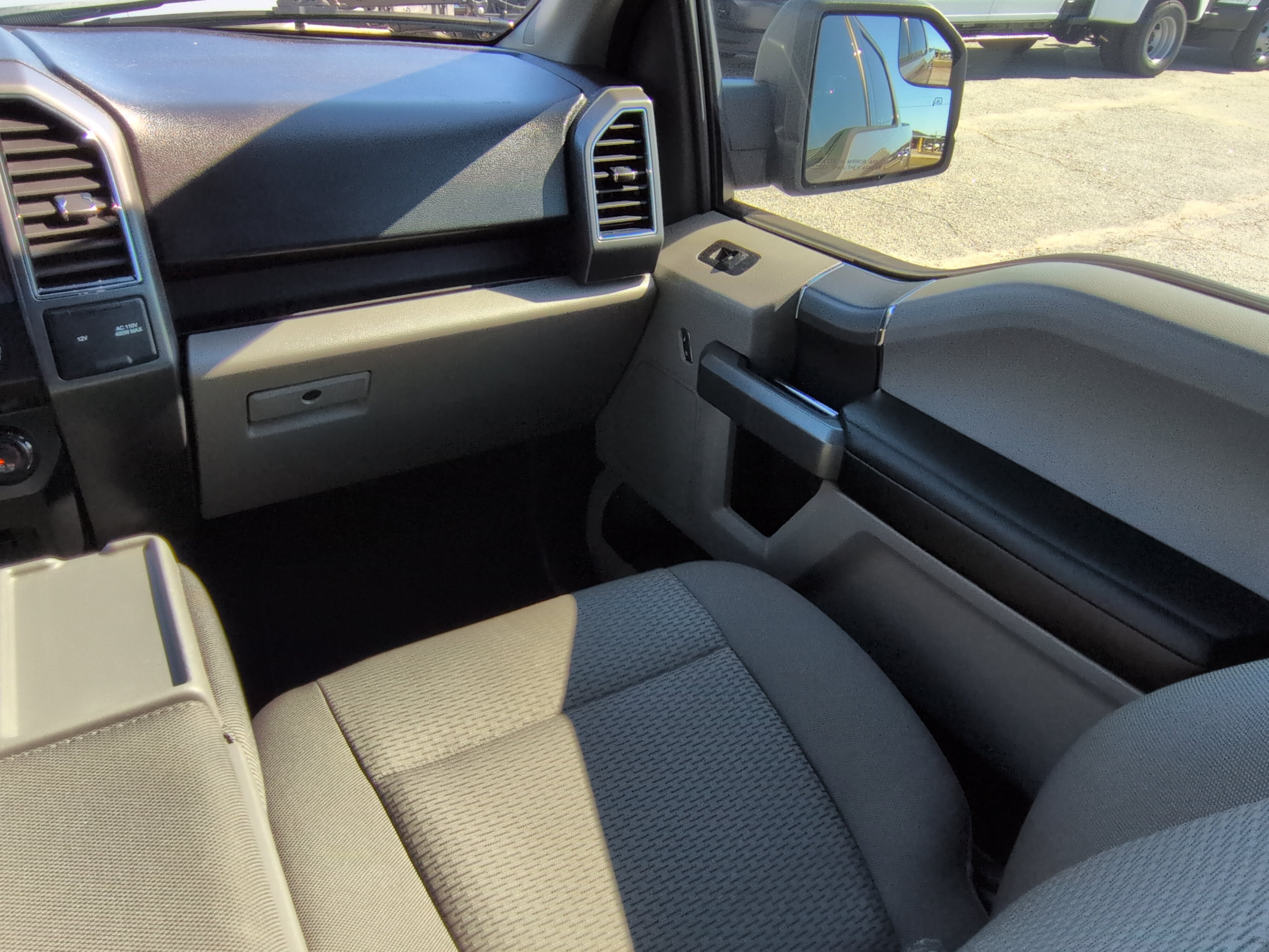 Certified 2020 Ford F150 XLT w/ Equipment Group 302A Luxury RWD image 15