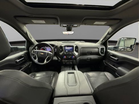 Used 2020 Chevrolet Silverado 2500 LTZ w/ LTZ Plus Package image 29