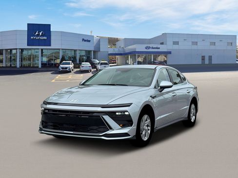New 2026 Hyundai Sonata SE image 1
