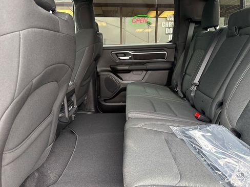 New 2026 RAM 1500 Big Horn AWD/4WD image 31