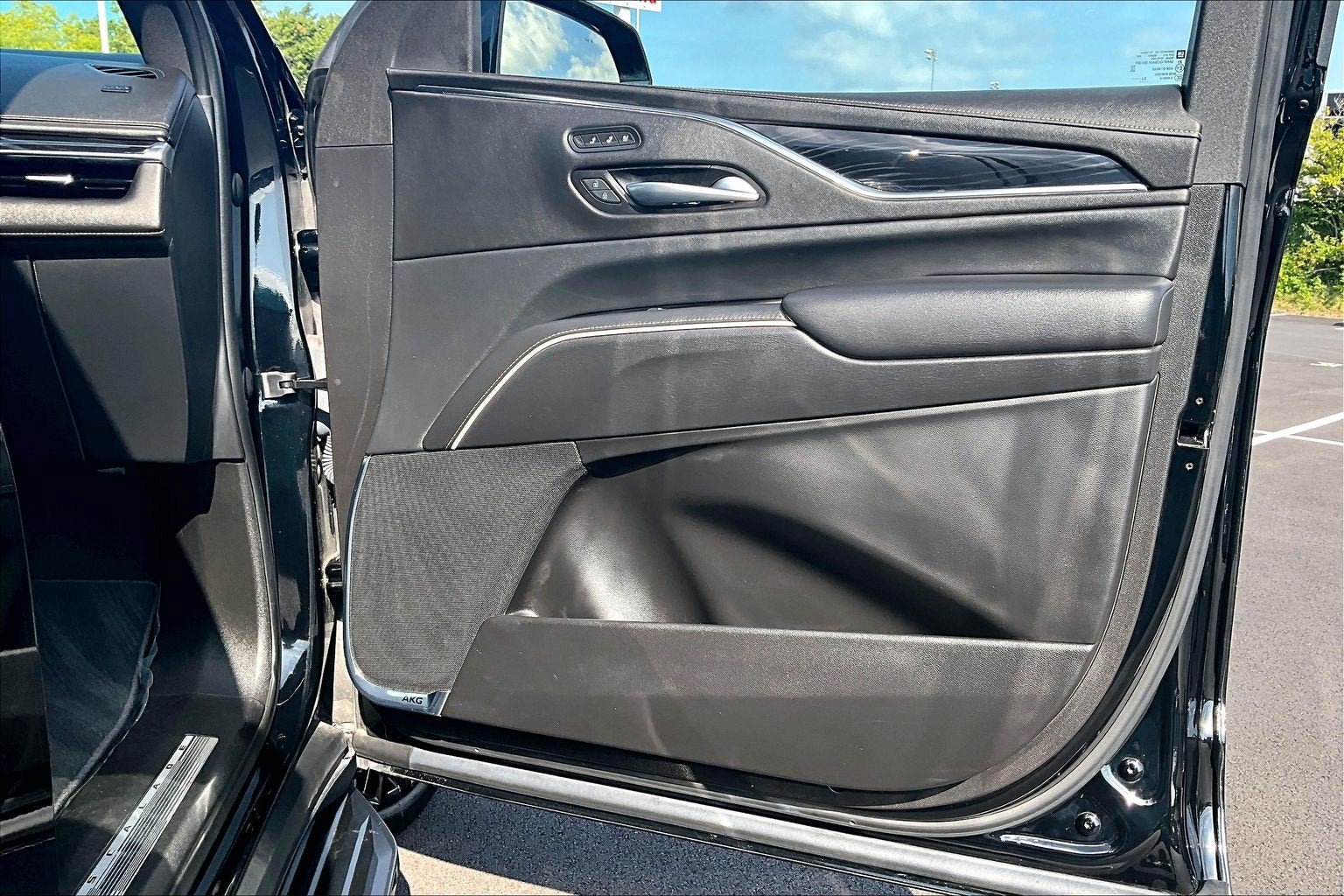 Used 2023 Cadillac Escalade Sport AWD/4WD image 22
