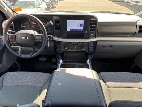 Used 2024 Ford F250 XLT w/ Camper Package AWD/4WD image 4