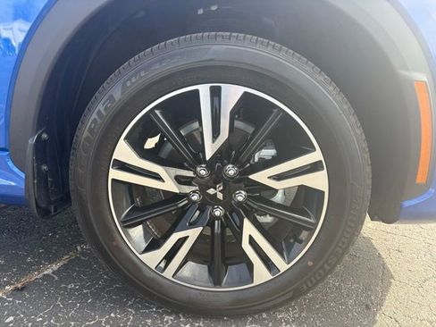 Used 2025 Mitsubishi Eclipse Cross SEL image 5