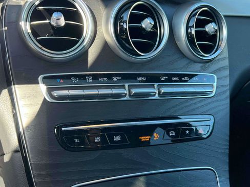 Used 2021 Mercedes-Benz GLC 300 4MATIC Coupe w/ AMG Line image 33