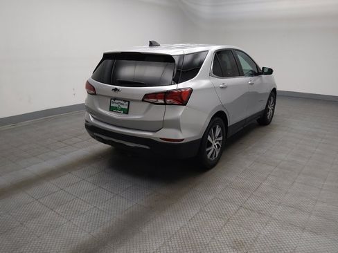 Used 2022 Chevrolet Equinox LT FWD image 9
