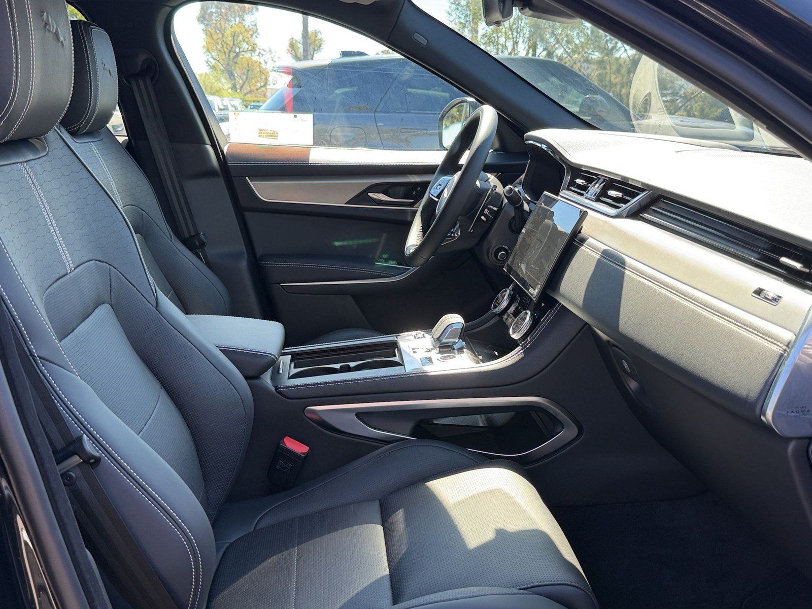 New 2026 Jaguar F-PACE R-Dynamic S AWD/4WD image 26