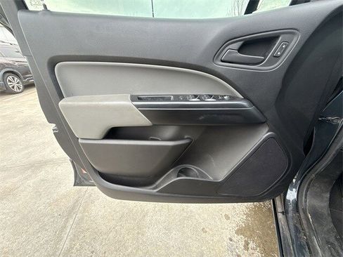 Used 2020 Chevrolet Colorado W/T w/ WT Convenience Package image 13