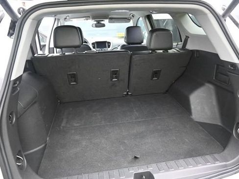 Used 2023 GMC Terrain SLT AWD/4WD image 39
