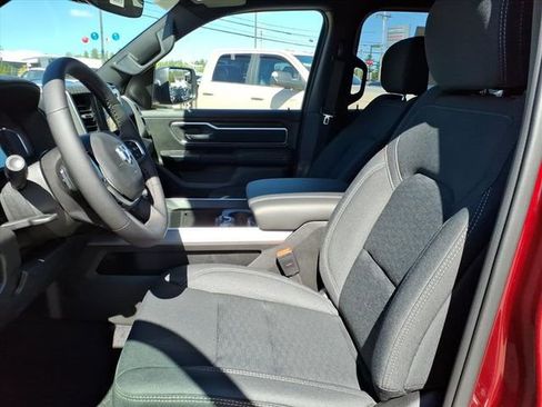 Used 2026 RAM 1500 Big Horn AWD/4WD image 13