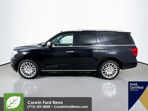 Certified 2023 Ford Expedition Platinum image 4