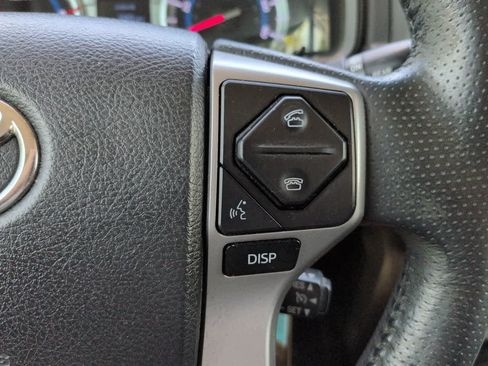 Used 2019 Toyota 4Runner SR5 AWD/4WD image 23