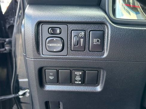 Used 2020 Toyota 4Runner SR5 image 28