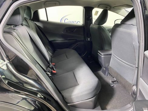 Used 2023 Toyota Prius LE image 9