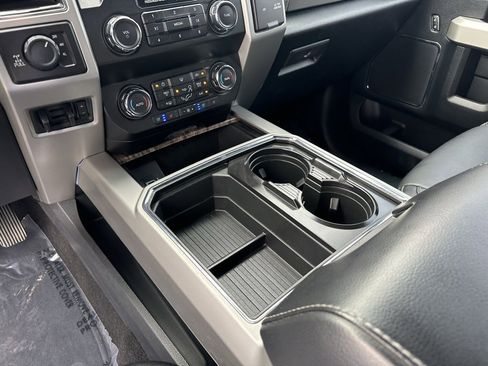 Used 2019 Ford F250 Lariat w/ Lariat Value Package image 15