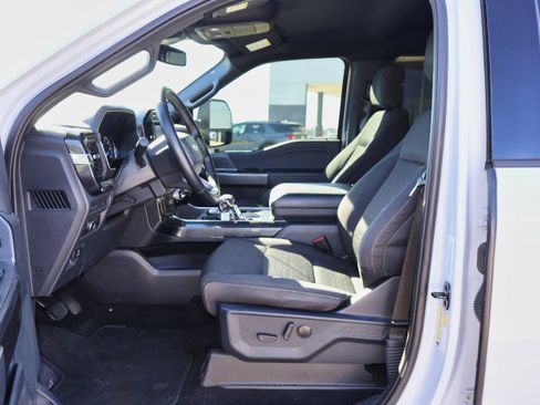 Used 2022 Ford F150 XLT w/ Equipment Group 302A High image 12