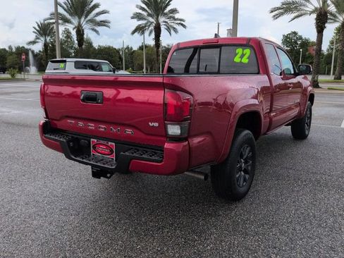 Certified 2022 Toyota Tacoma SR5 w/ Technology Package RWD image 4