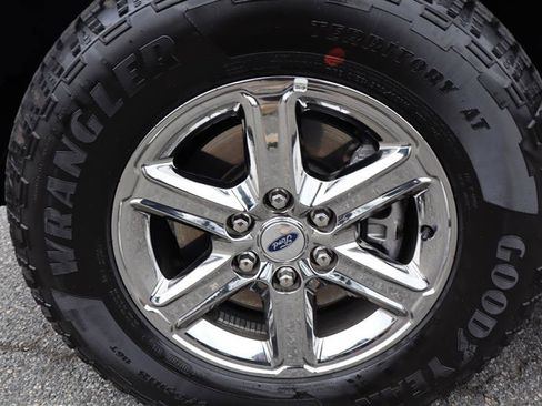 Used 2025 Ford F150 XLT w/ Equipment Group 301A Standard image 28