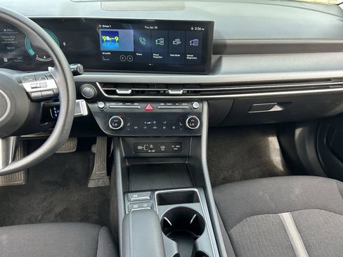 Used 2024 Hyundai Sonata SEL FWD image 16