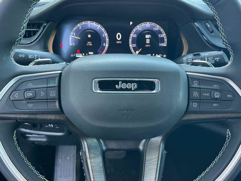 New 2026 Jeep Grand Cherokee Altitude image 23
