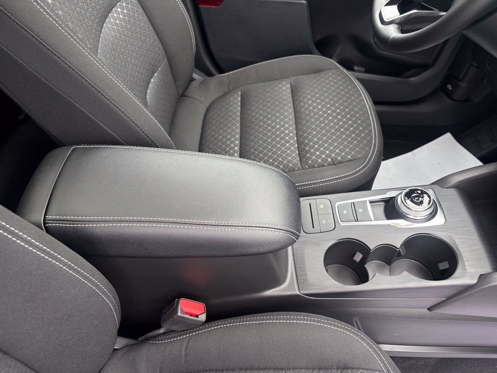 Used 2026 Ford Escape Active w/ Cold Weather Package FWD image 29